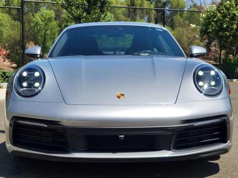 Certified 2022 Porsche 911 Carrera RWD image 10