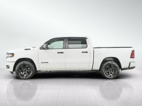 Used 2026 RAM 1500 Big Horn AWD/4WD image 2