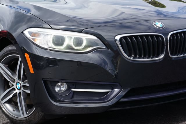 Used 2017 BMW 230i xDrive Convertible AWD/4WD image 10