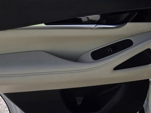 Used 2022 INFINITI QX60 Pure FWD image 12