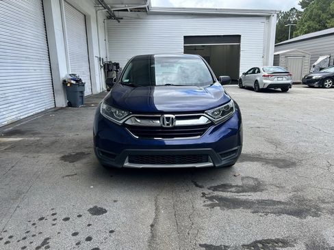 Used 2017 Honda CR-V LX image 2