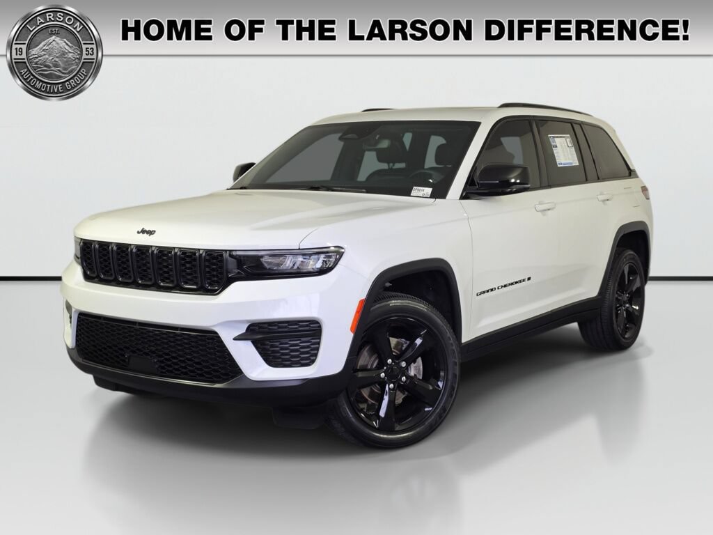 Used 2023 Jeep Grand Cherokee Altitude AWD/4WD image 1