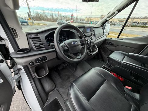 Used 2020 Ford Transit 150 XL image 15
