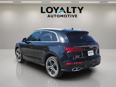 Used 2020 Audi SQ5 Premium Plus w/ Premium Plus Package image 3