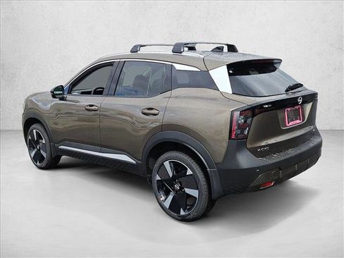 New 2026 Nissan Kicks SR image 8