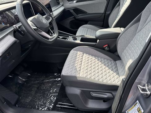 New 2026 Volkswagen Tiguan S image 16