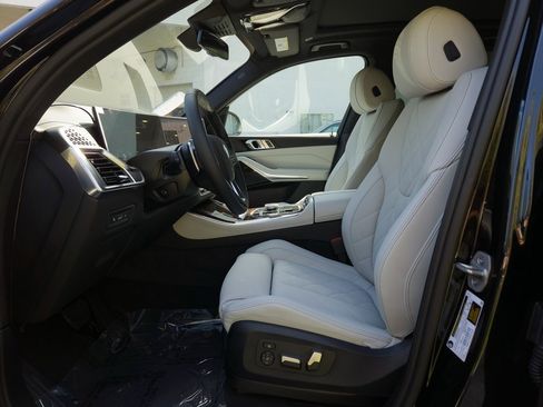 New 2026 BMW X5 sDrive40i w/ Parking Assistance Package image 10