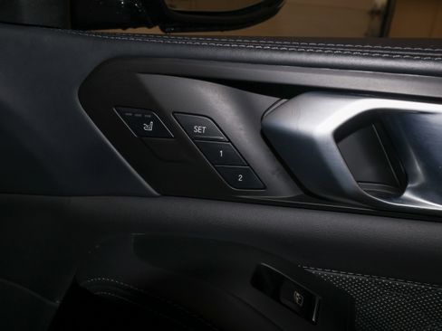Used 2022 BMW X5 M w/ Competition Package 2 AWD/4WD image 60