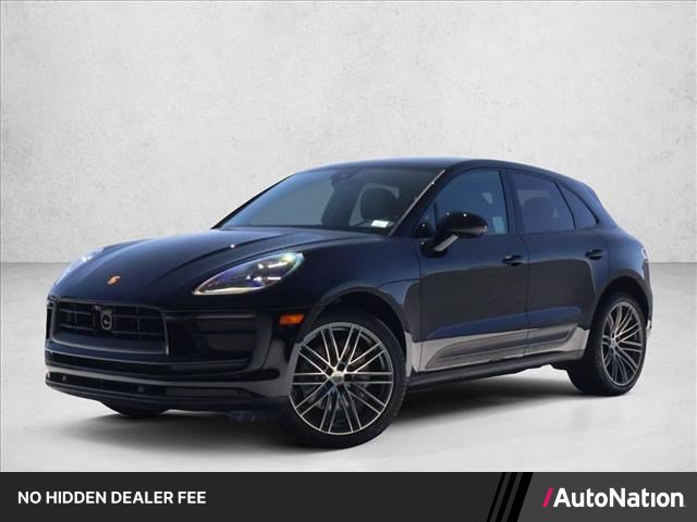 Used 2024 Porsche Macan AWD/4WD image 1