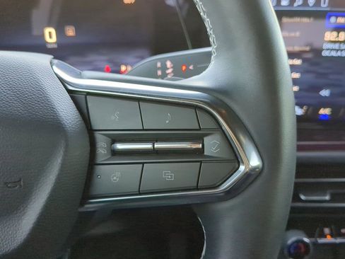 Used 2026 Chevrolet Traverse Z71 w/ Driver Confidence Package image 22