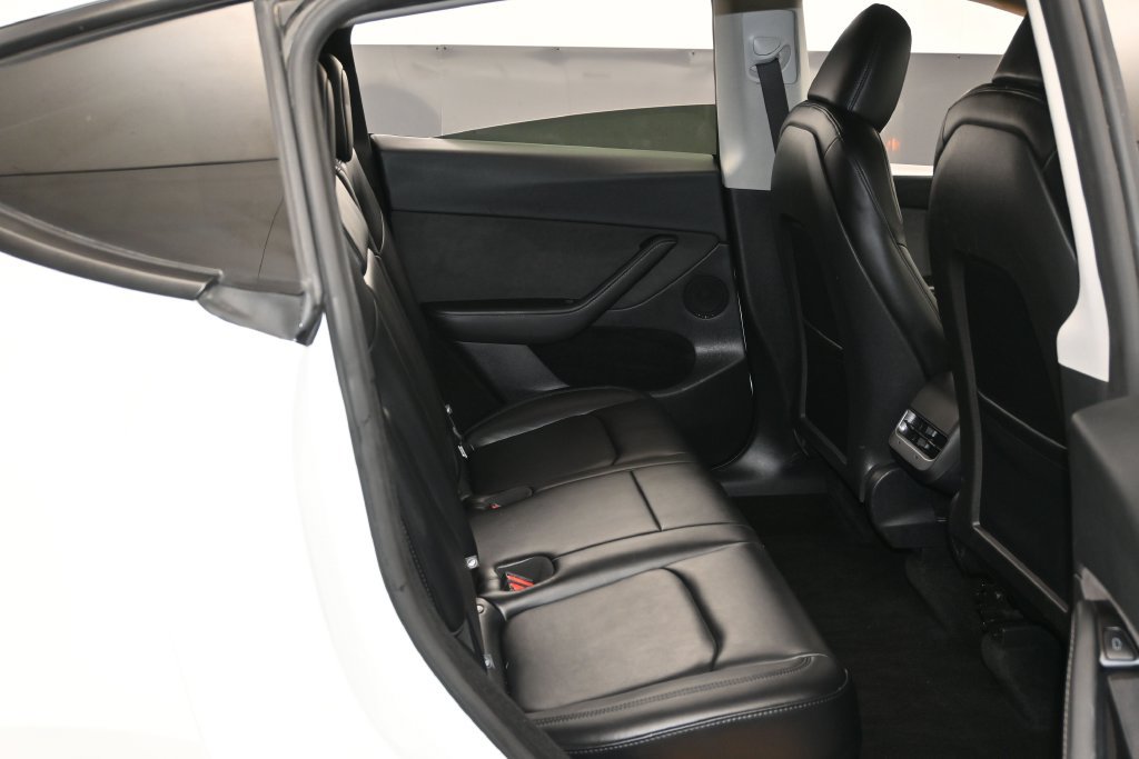 Used 2025 Tesla Model Y Performance AWD/4WD image 28