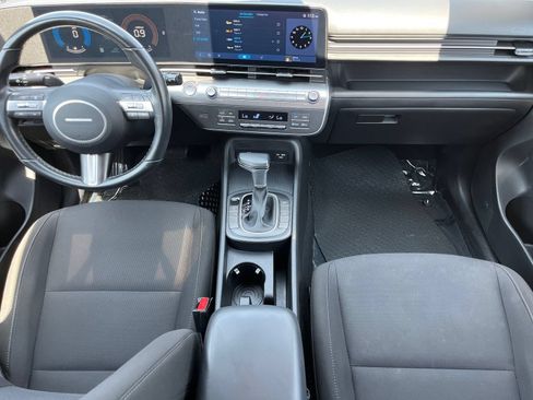 Used 2024 Hyundai Kona SEL AWD/4WD image 14
