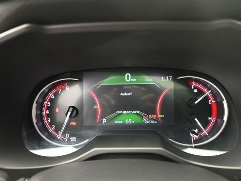 Used 2024 Toyota RAV4 XLE Premium image 10