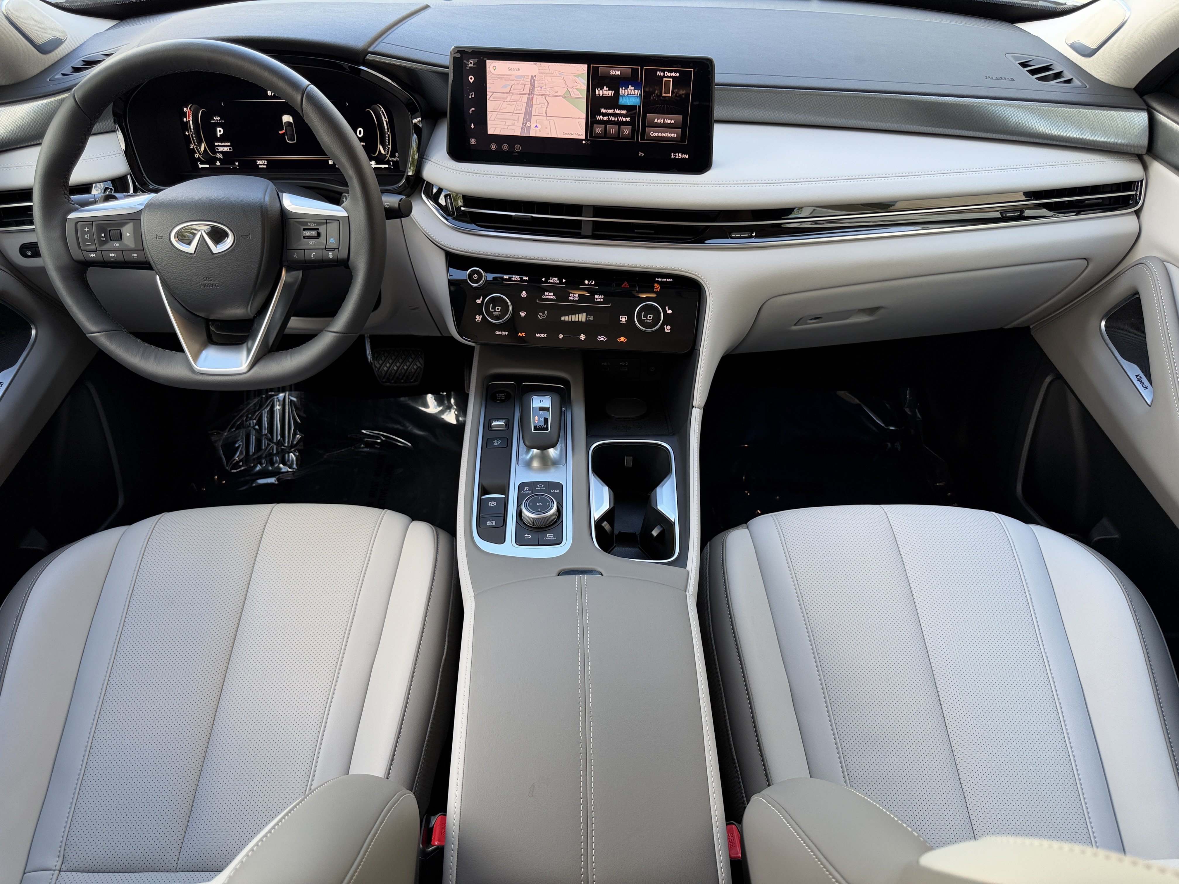 Certified 2027 INFINITI QX60 Luxe w/ Cargo Package FWD image 14