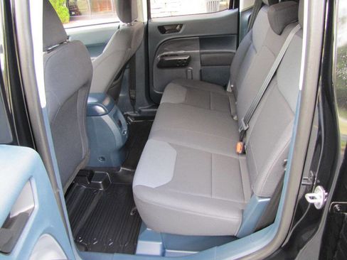 Used 2022 Ford Maverick XL image 17