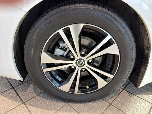 Used 2020 Nissan Sentra SV w/ Electronics Package image 9