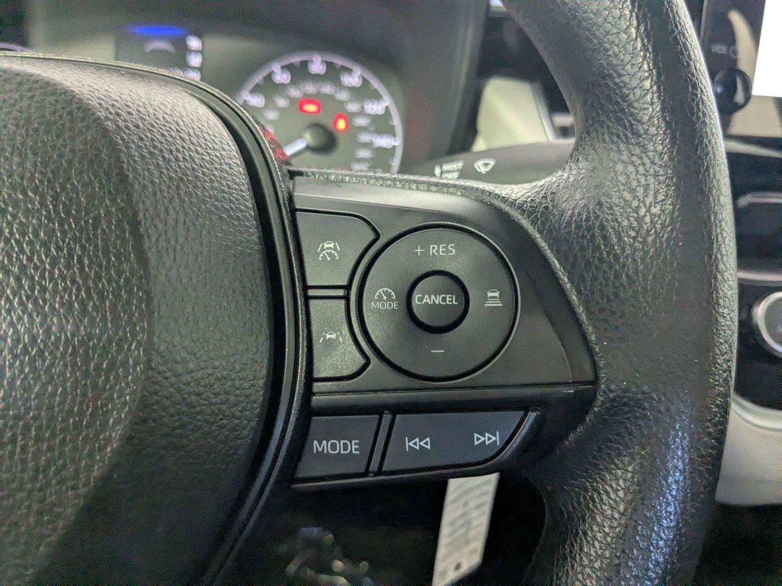 Used 2024 Toyota Corolla LE FWD image 19