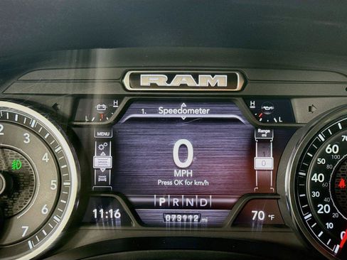 Used 2023 RAM 1500 Laramie AWD/4WD image 6