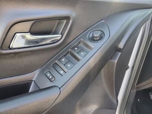 Used 2018 Chevrolet Trax Premier image 13
