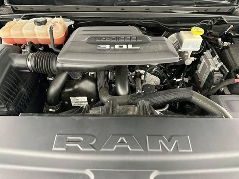 Used 2020 RAM 1500 Limited AWD/4WD image 32