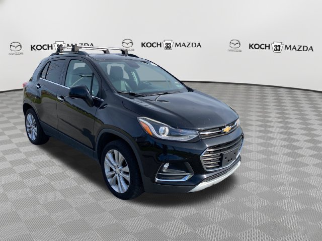 Used 2017 Chevrolet Trax Premier AWD/4WD image 2