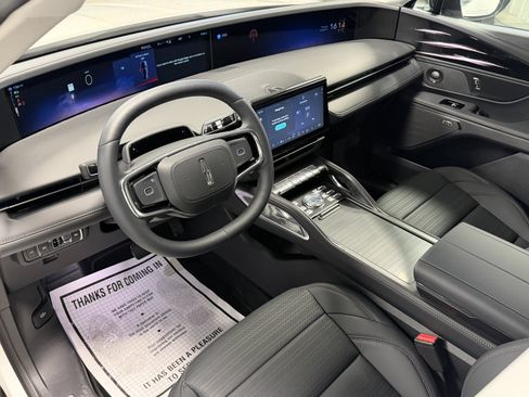 New 2026 Lincoln Nautilus Reserve w/ Jet Appearance Package AWD/4WD image 4