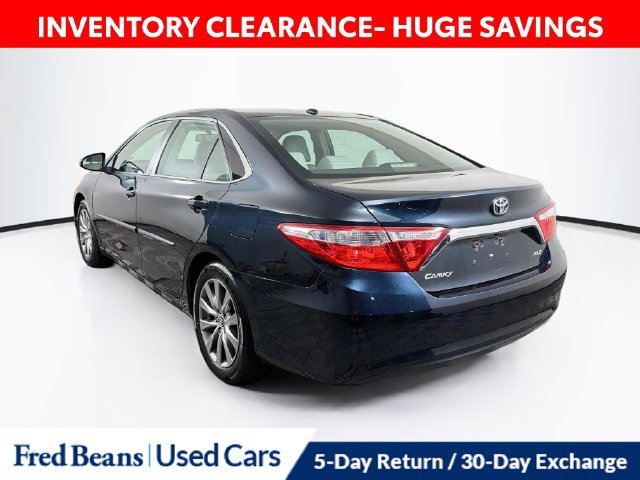 Used 2016 Toyota Camry XLE w/ Moonroof Package FWD image 7