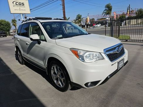 Used 2015 Subaru Forester 2.5i Touring w/ Eyesight & Navigation System AWD/4WD image 2