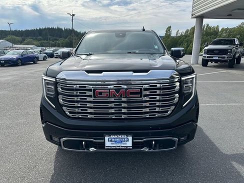 Used 2026 GMC Sierra 1500 Denali w/ Technology Package AWD/4WD image 7