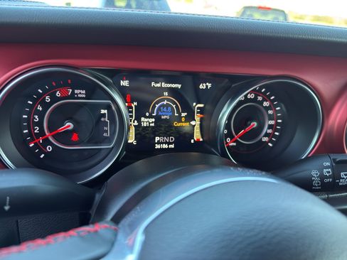 Used 2022 Jeep Wrangler Unlimited Rubicon w/ LED Lighting Group image 10