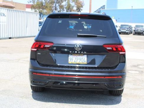 Used 2023 Volkswagen Tiguan SE R-Line FWD image 4
