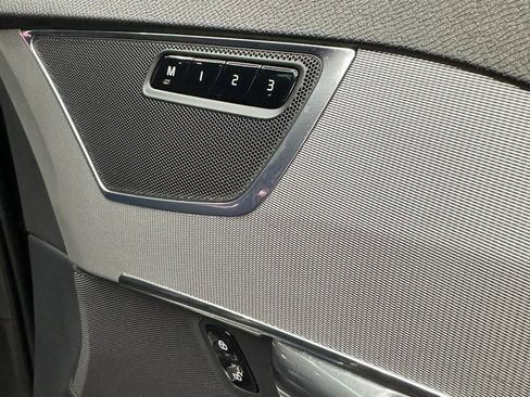 Used 2016 Volvo XC90 T5 R-Design FWD image 29
