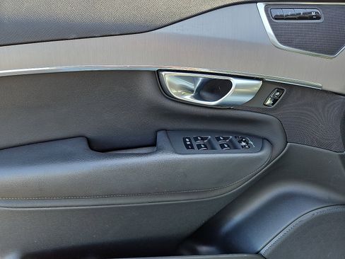 Certified 2024 Volvo XC90 B5 Core w/ Protection Package Premier image 12