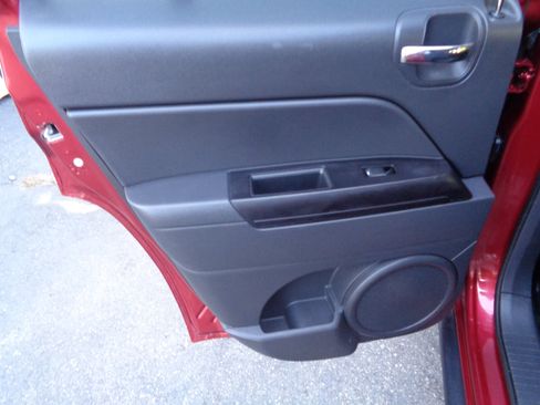 Used 2014 Jeep Patriot Sport w/ Power Value Group image 22