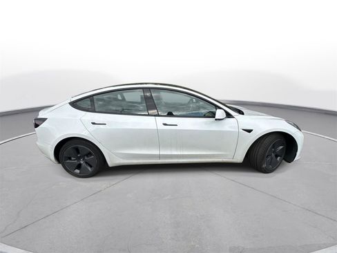 Used 2022 Tesla Model 3 Long Range image 5