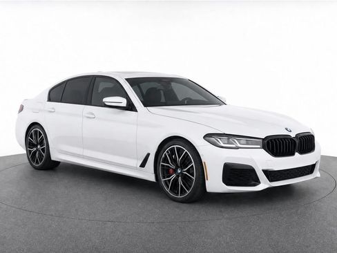 Certified 2023 BMW 530i w/ M Sport Package RWD image 28