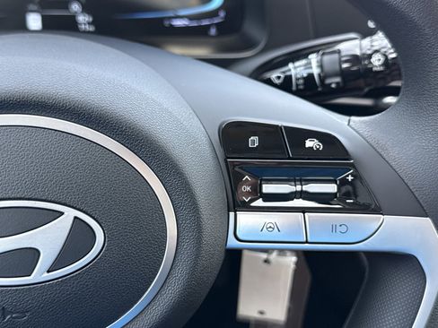 New 2026 Hyundai Elantra SE FWD image 20