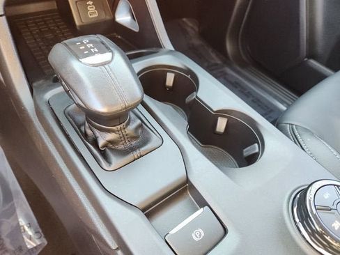 Used 2024 Ford Ranger Lariat w/ FX4 Off-Road Package image 23