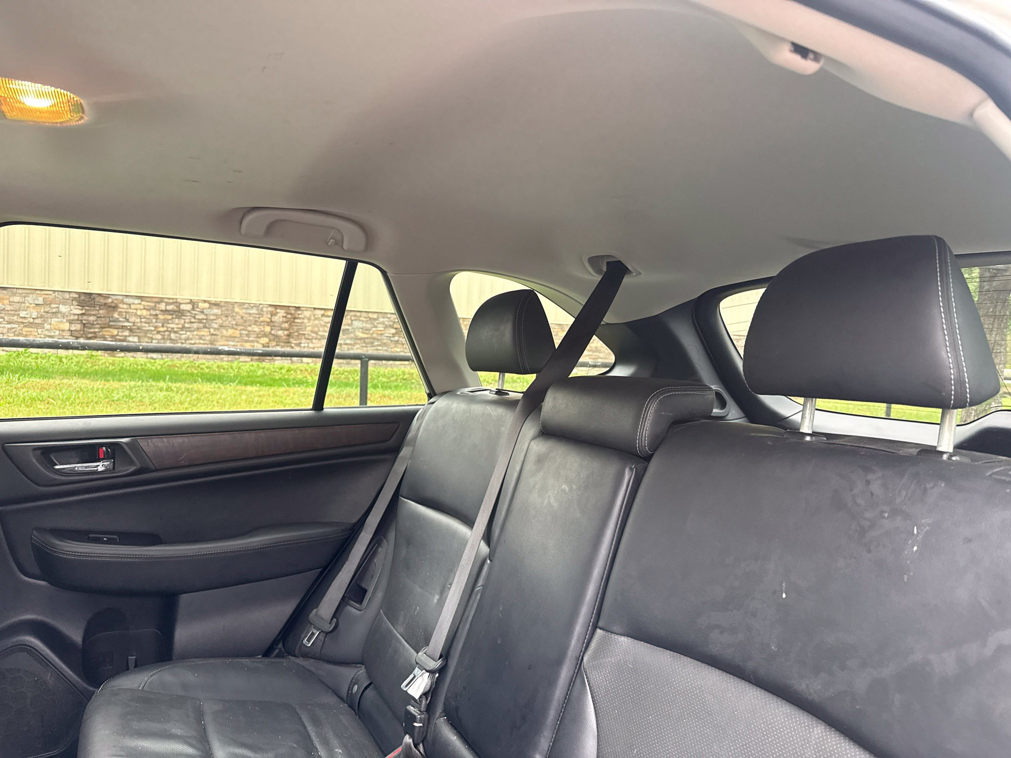 Used 2017 Subaru Outback 2.5i Limited AWD/4WD image 13