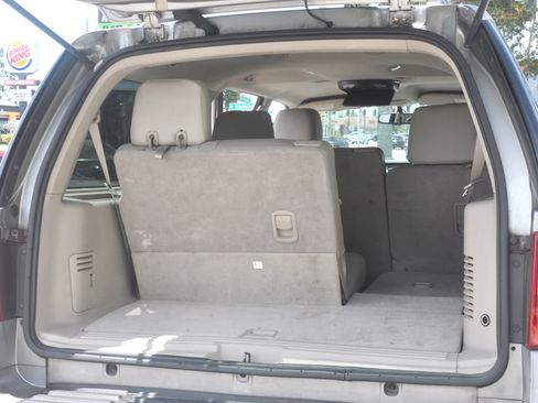 Used 2008 Ford Expedition XLT image 12
