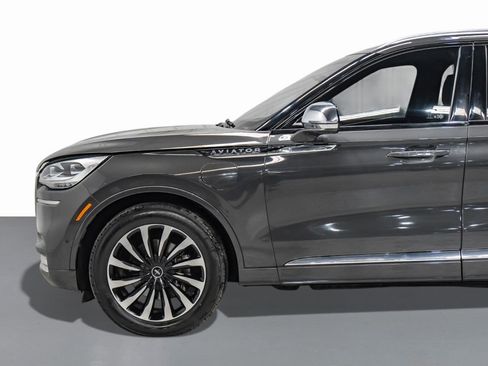 Used 2020 Lincoln Aviator Black Label Grand Touring w/ Class IV Trailer Tow Package image 10