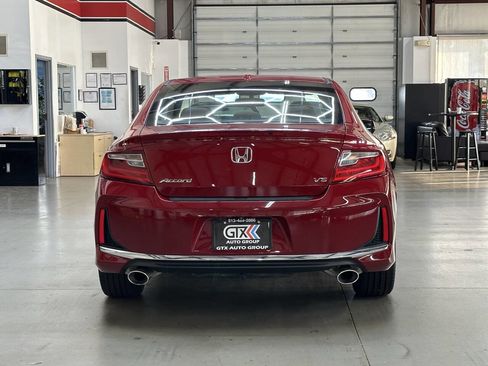 Used 2017 Honda Accord EX-L image 3