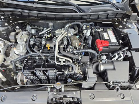 Used 2022 Nissan Altima 2.5 SV AWD/4WD image 30