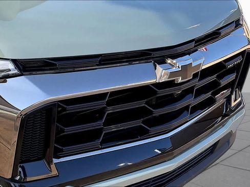 Used 2025 Chevrolet Equinox ACTIV AWD/4WD image 30