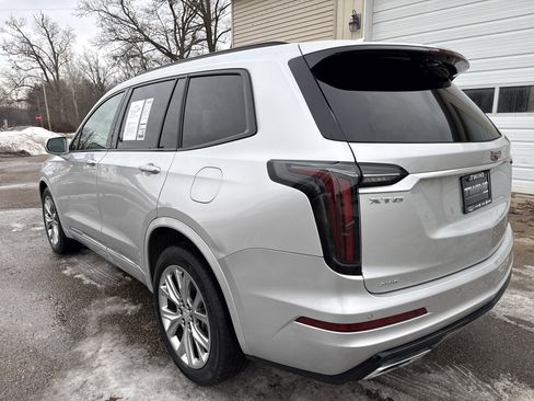 Used 2020 Cadillac XT6 Sport image 11
