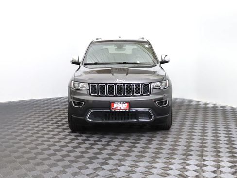 Used 2018 Jeep Grand Cherokee Limited AWD/4WD image 2
