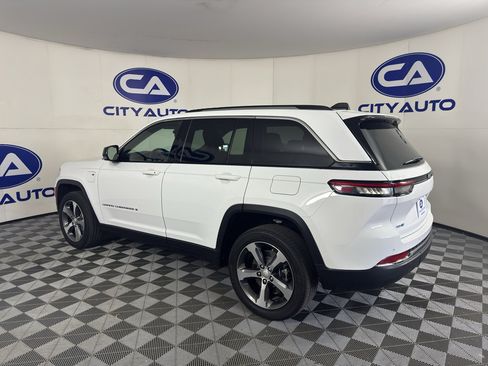 Used 2022 Jeep Grand Cherokee Limited 4xe AWD/4WD image 5