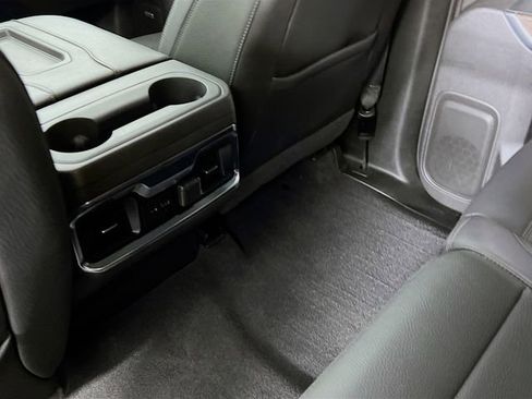 Certified 2022 GMC Sierra 1500 Denali w/ Denali Reserve Package image 25