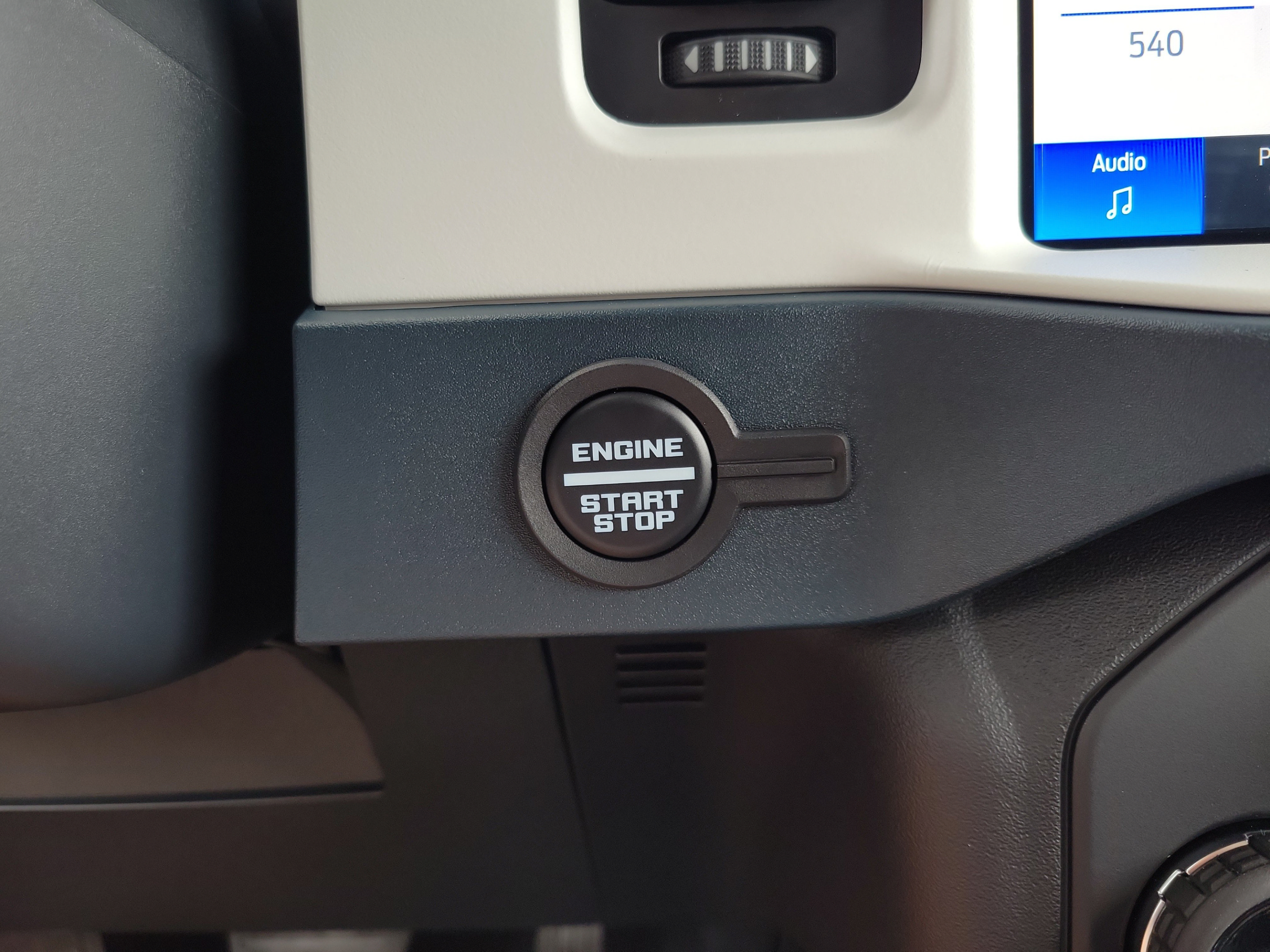 New 2026 Ford Bronco Heritage Edition AWD/4WD image 25