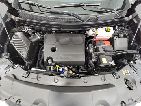 Used 2023 Chevrolet Traverse RS AWD/4WD image 8
